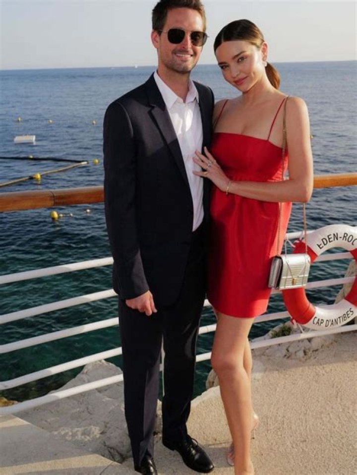 Evan Spiegel’s Wife: Who is Evan Spiegel Dating?