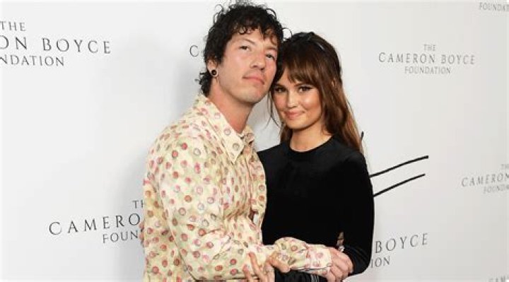 Who is Debbi Peterson Dating – Debbi Peterson's Husband & Exes