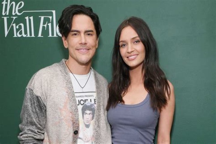 Who is Valeria Sandoval Dating – Valeria Sandoval's Boyfriend & Exes